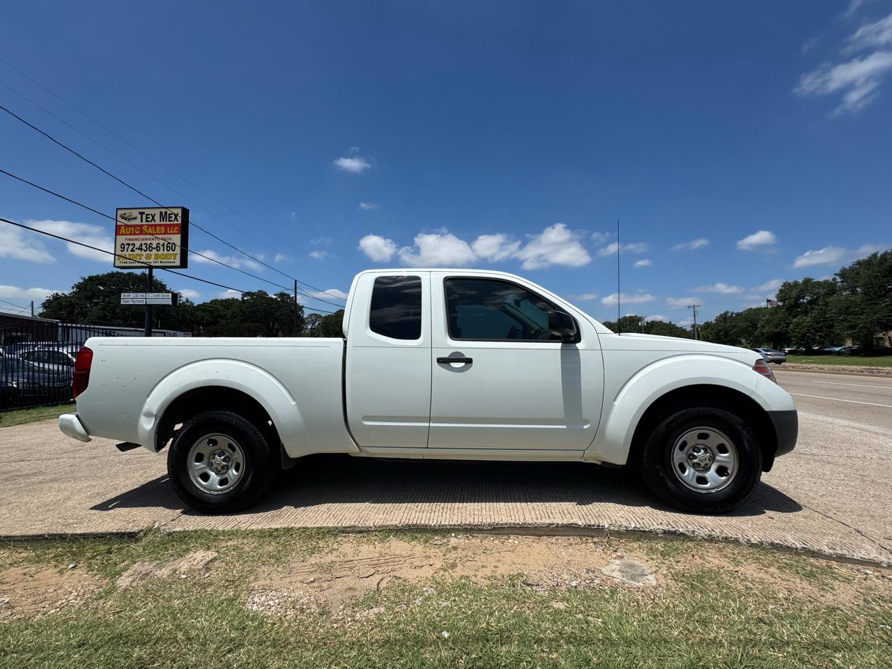 Nissan Frontier S King Cab I4 5MT 2WD 2019