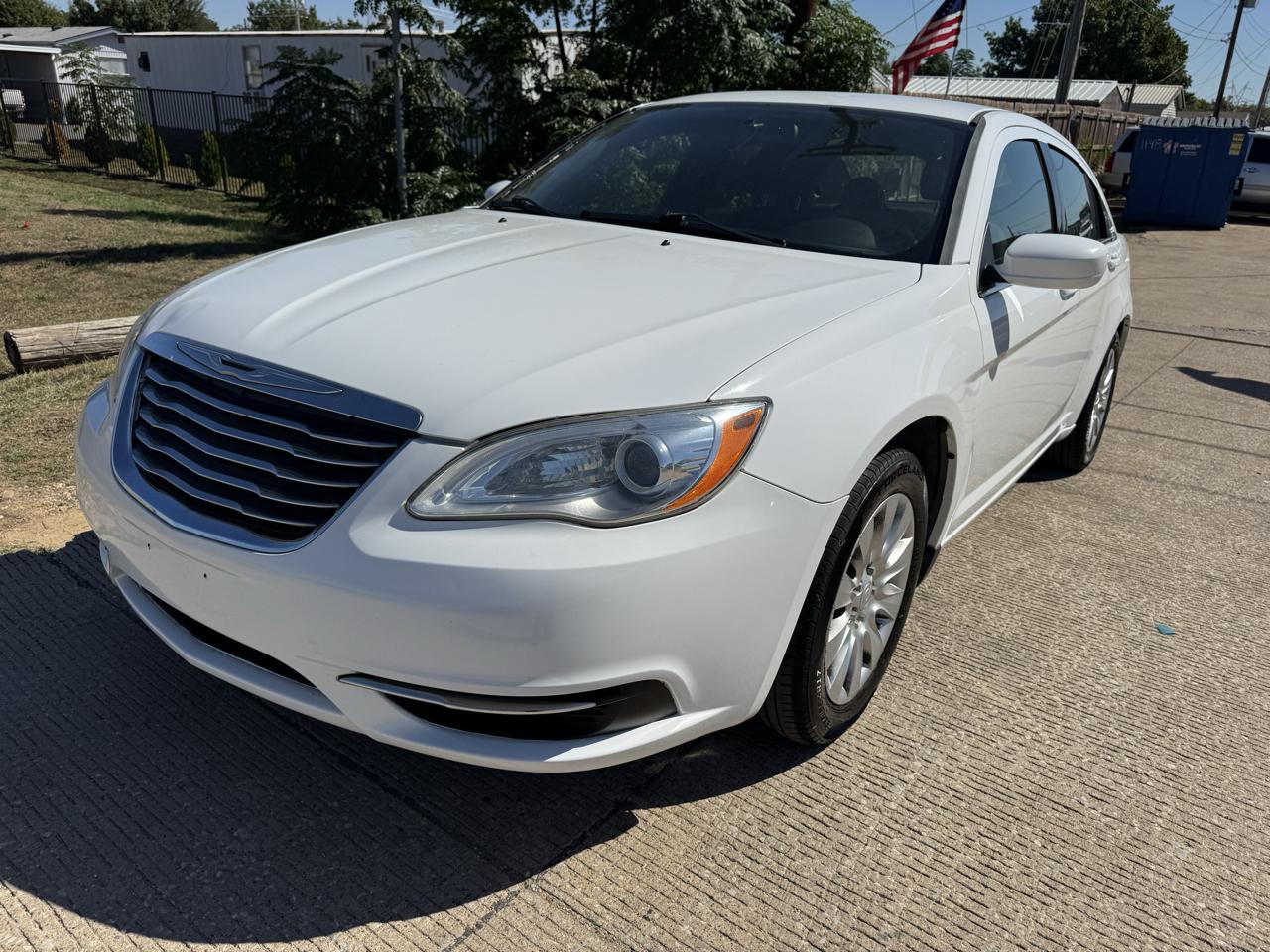 Chrysler 200 LX 2014