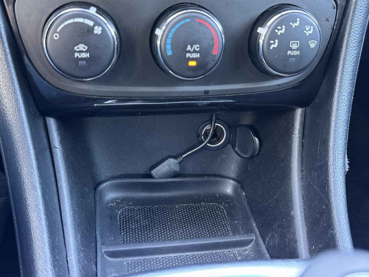 Chrysler 200 LX 2014