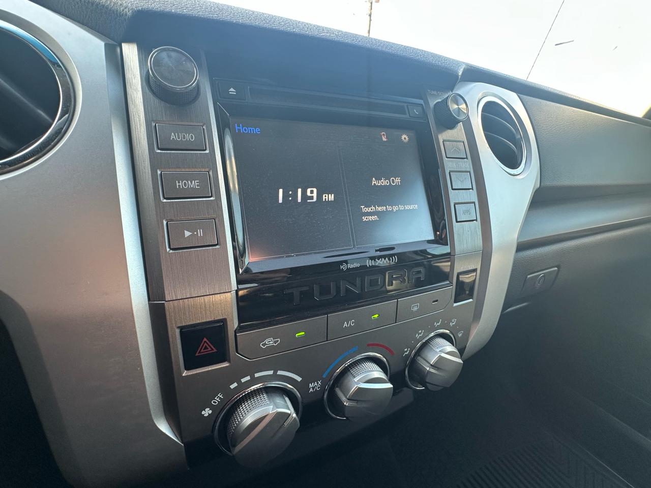 Toyota Tundra SR5 4.6L V8 CrewMax 2WD 2017