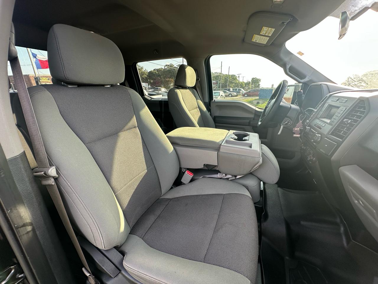 Ford F-150 XLT SuperCrew 5.5-ft. Bed 2WD 2016
