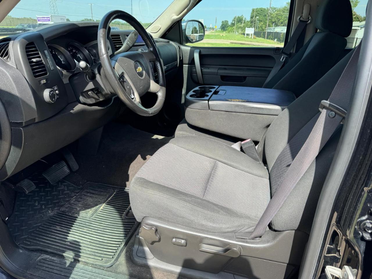 Chevrolet Silverado 1500 LT Crew Cab 2WD 2012
