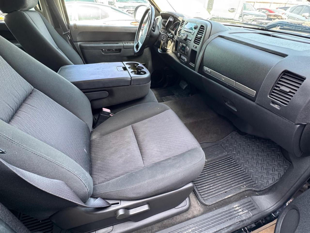 Chevrolet Silverado 1500 LT Crew Cab 2WD 2012