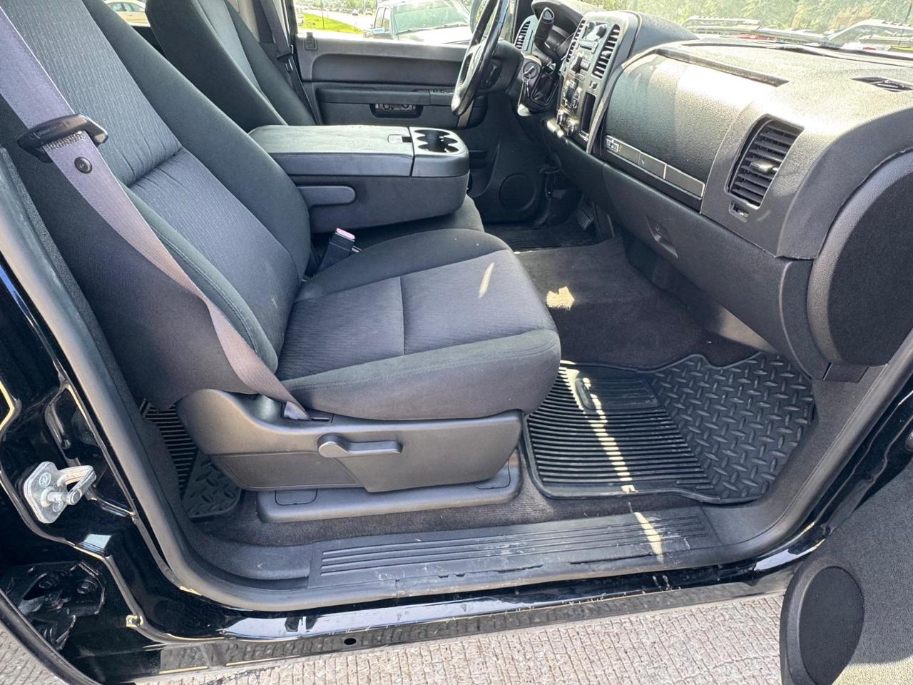 Chevrolet Silverado 1500 LT Crew Cab 2WD 2012