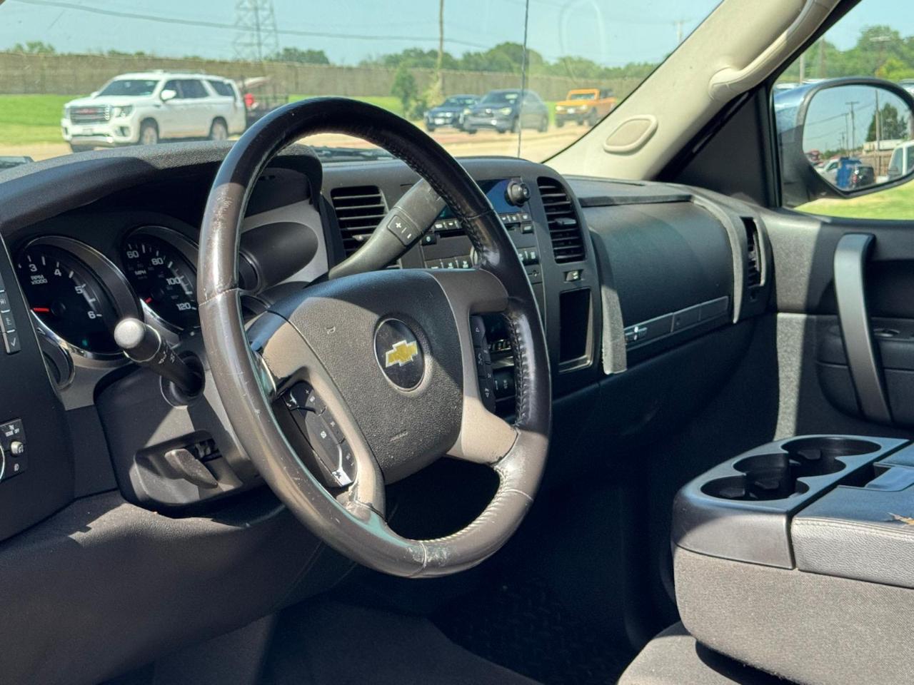 Chevrolet Silverado 1500 LT Crew Cab 2WD 2012