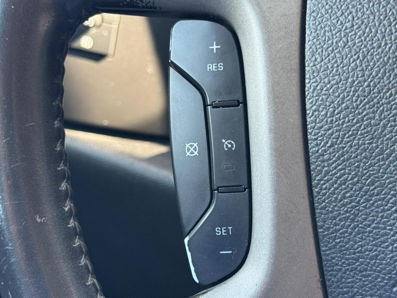 Chevrolet Silverado 1500 LT Crew Cab 2WD 2012