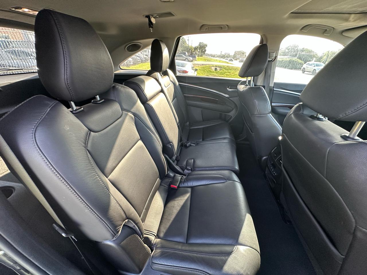 Acura MDX 9-Spd AT w/Tech Package 2016