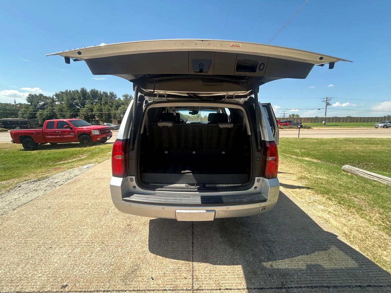 Chevrolet Tahoe LT 4WD 2015