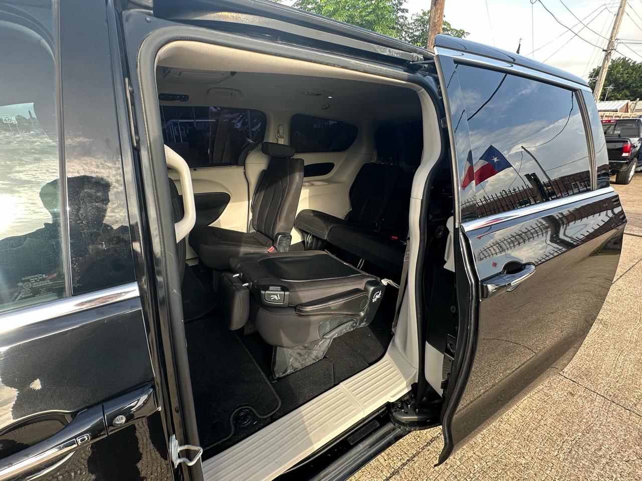Chrysler Pacifica Touring Plus 2018