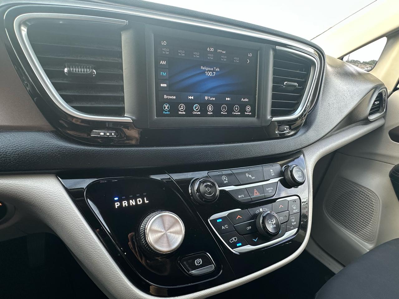 Chrysler Pacifica Touring Plus 2018