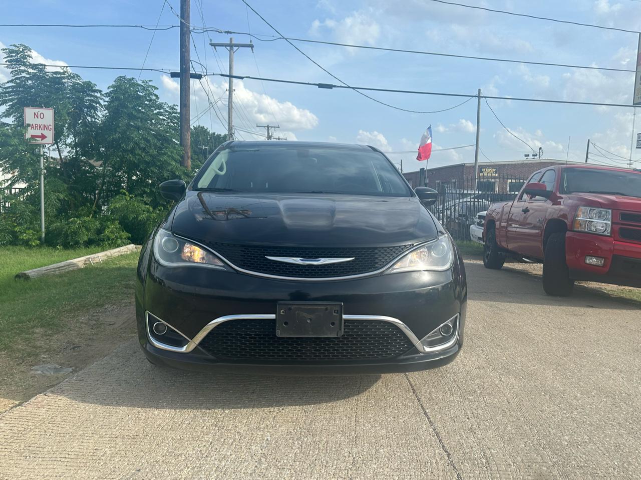 Chrysler Pacifica Touring Plus 2018