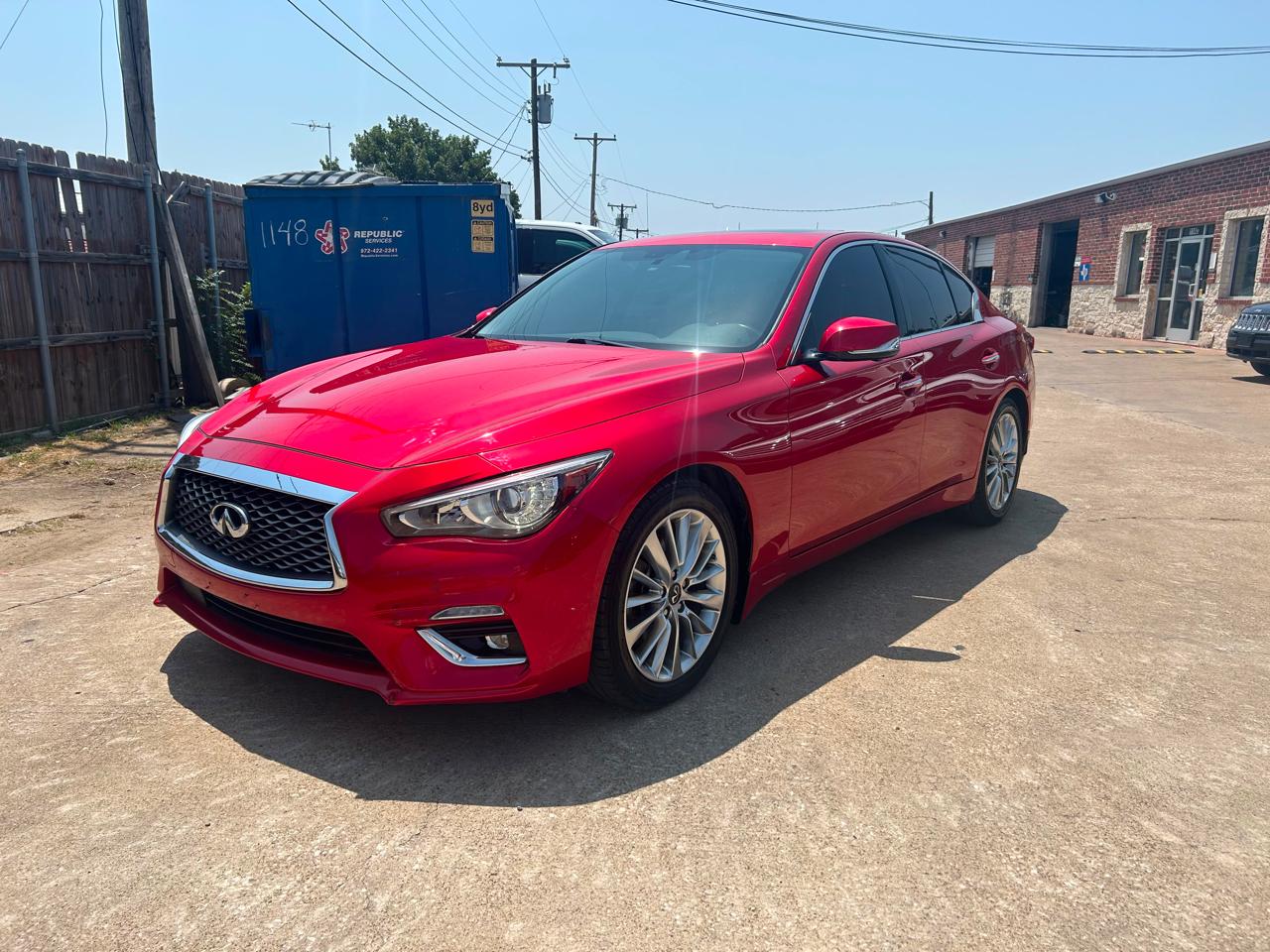 Infiniti Q50 3.0t LUXE 2021