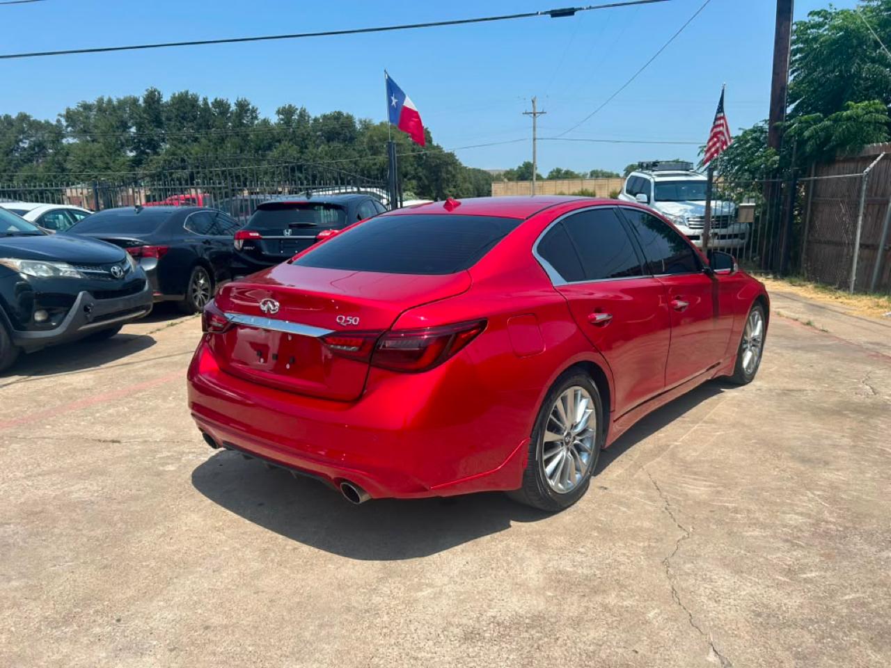 Infiniti Q50 3.0t LUXE 2021