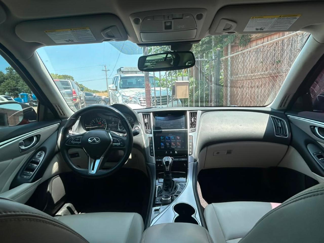 Infiniti Q50 3.0t LUXE 2021