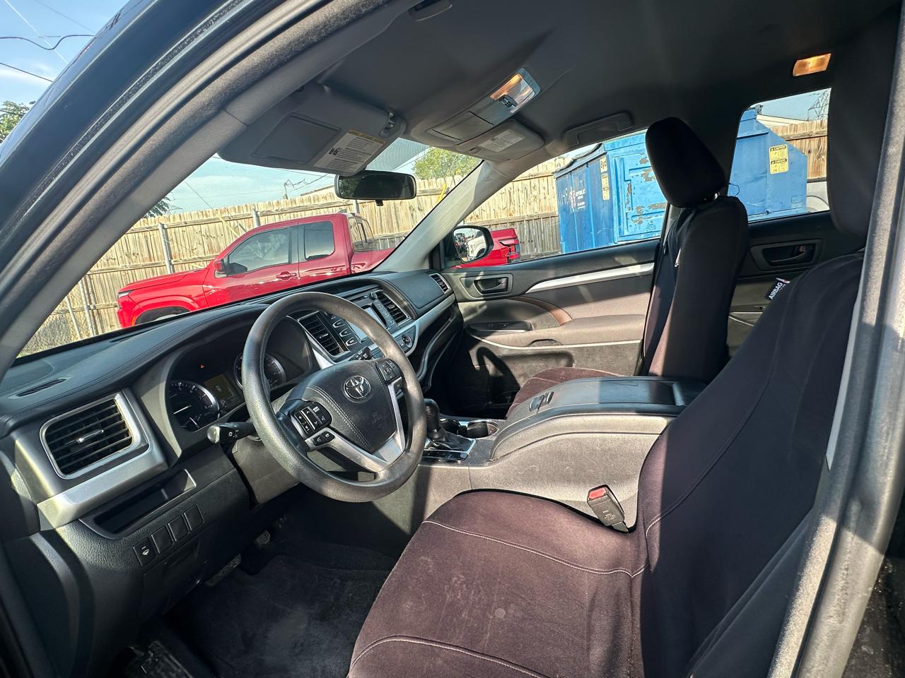 Toyota Highlander LE FWD V6 2015