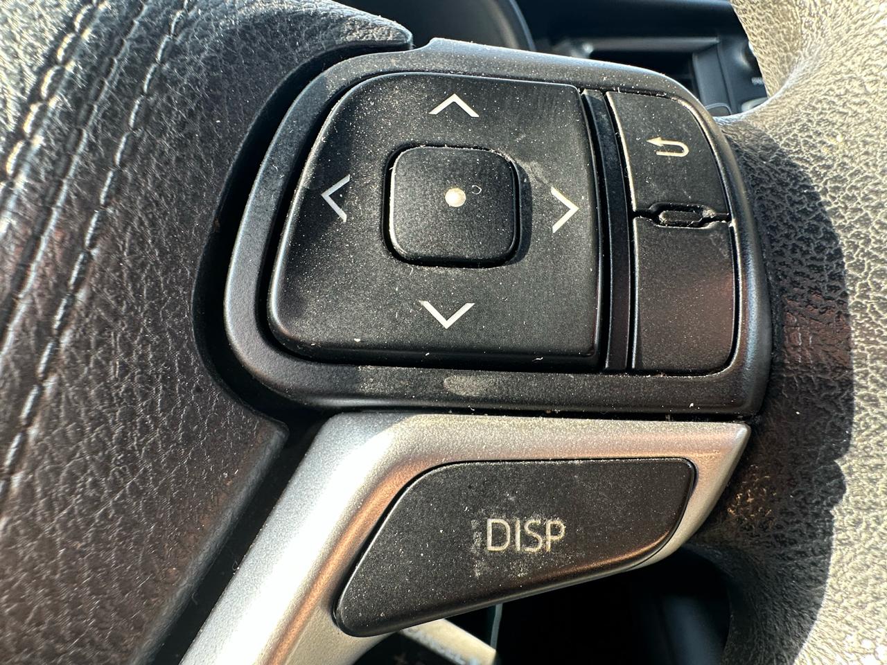 Toyota Highlander LE FWD V6 2015
