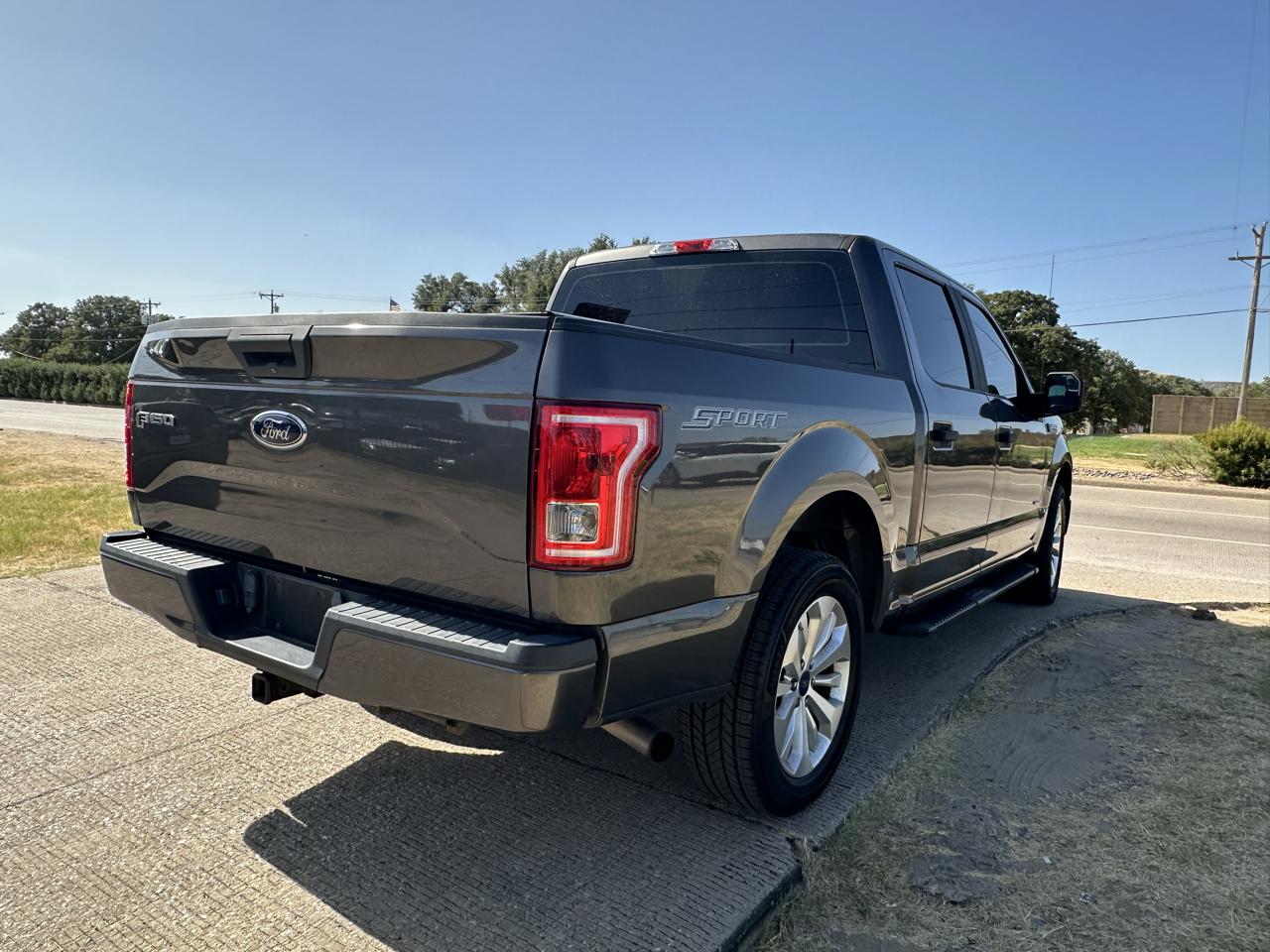 Ford F-150 XLT SuperCrew 5.5-ft. Bed 2WD 2016