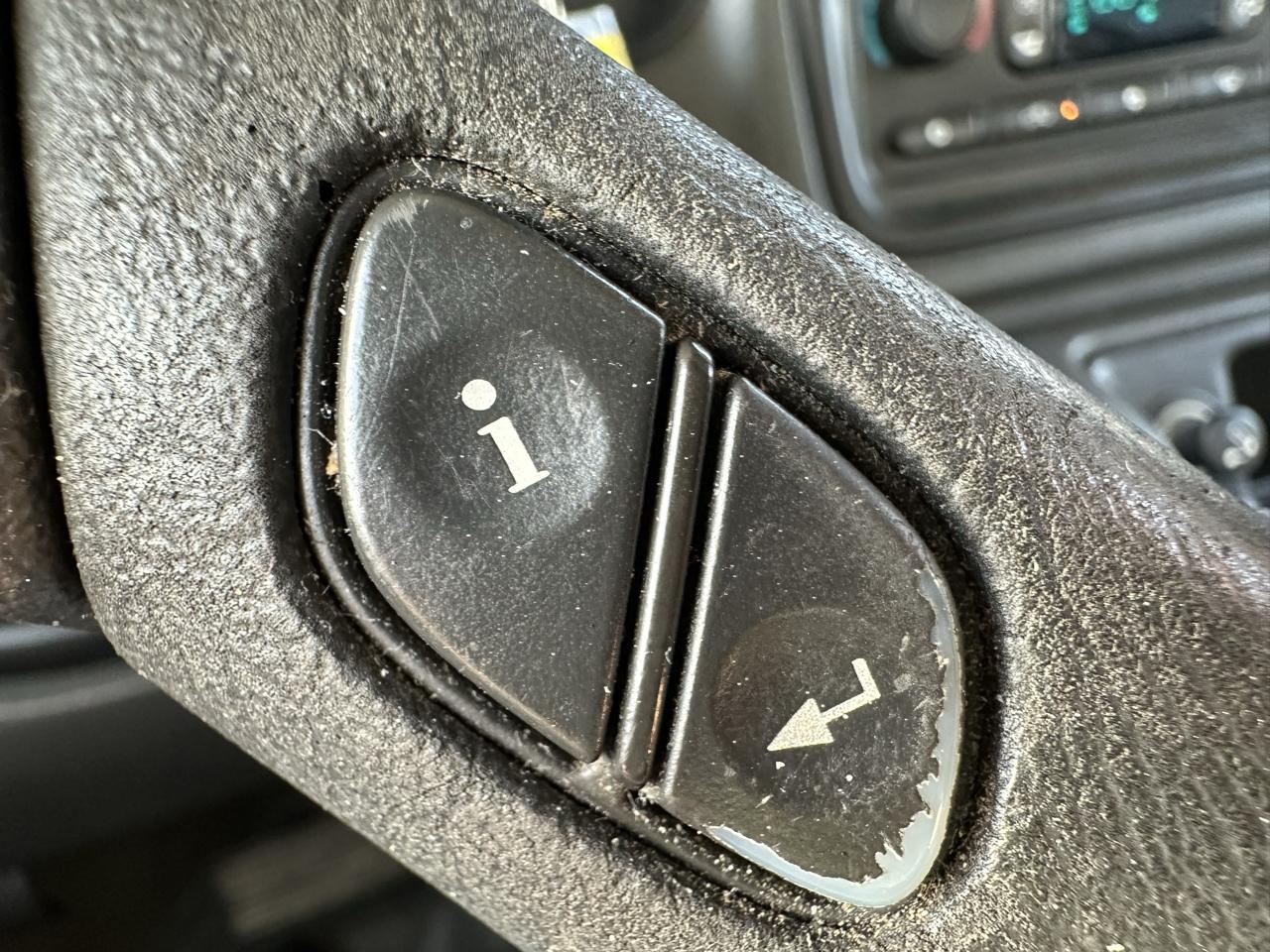Chevrolet Silverado Classic 1500 HD LT1 Crew Cab 2WD 2007