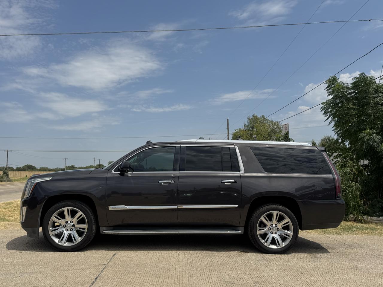 Cadillac Escalade ESV 2WD Luxury 2015