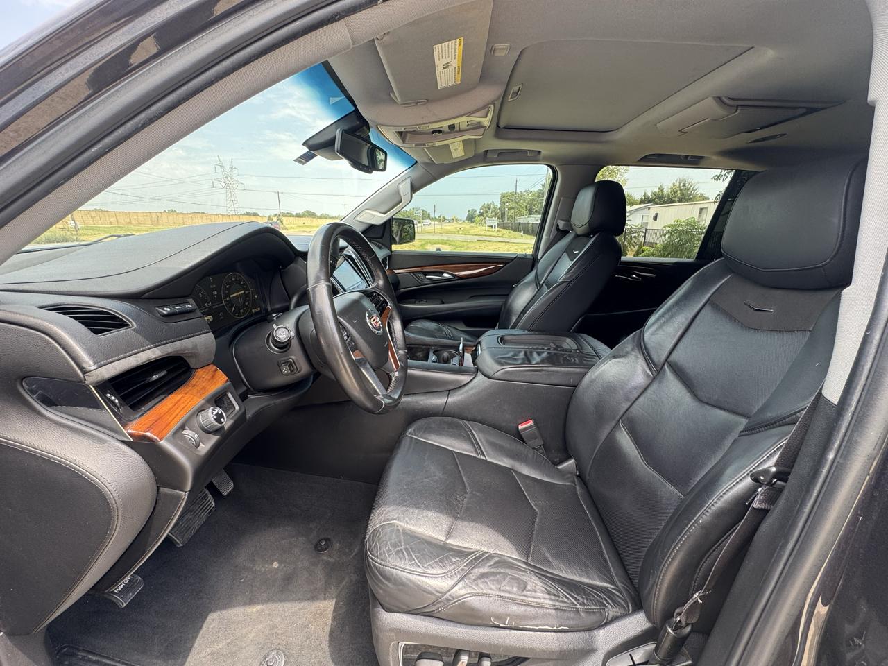 Cadillac Escalade ESV 2WD Luxury 2015