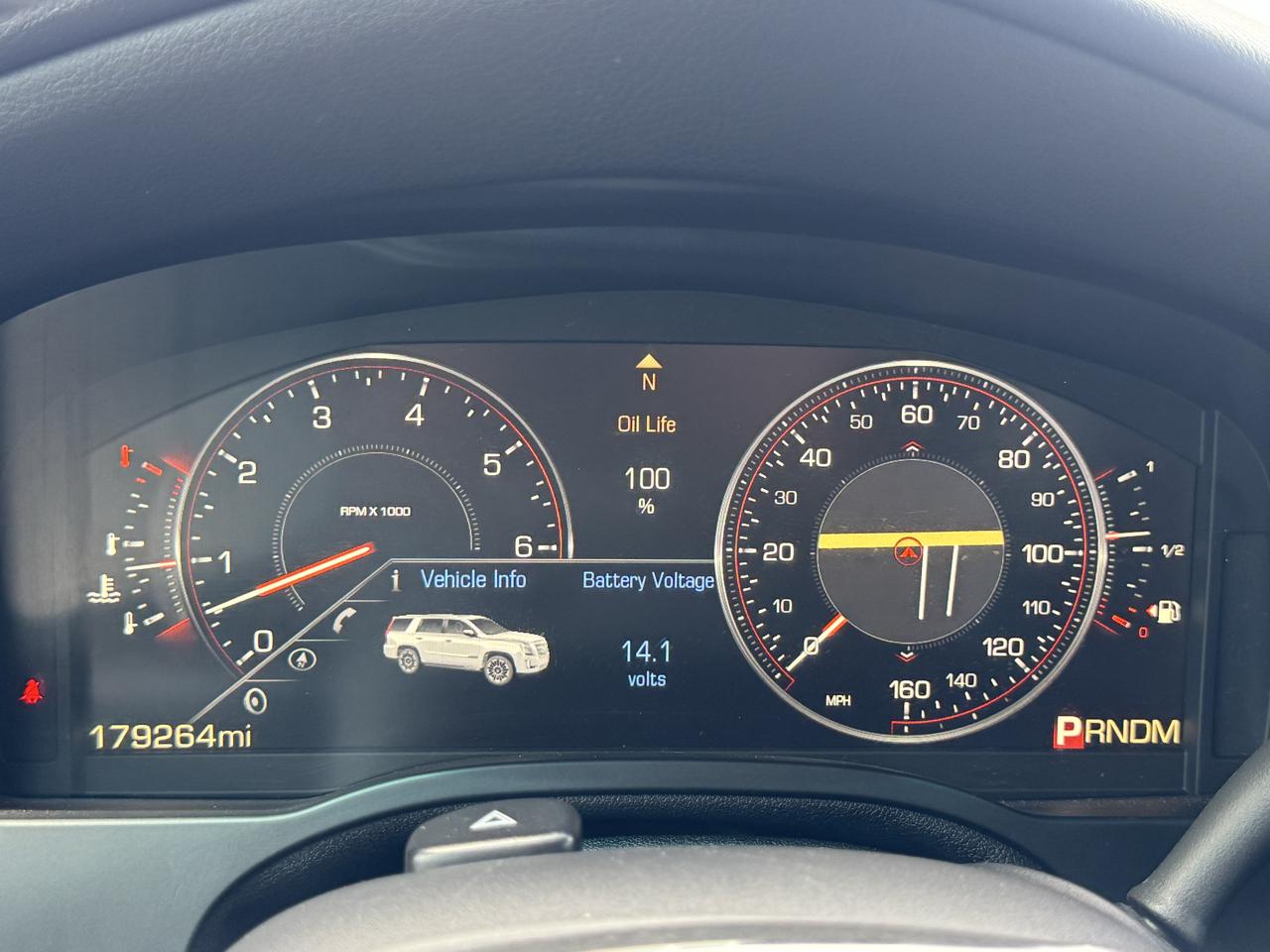 Cadillac Escalade ESV 2WD Luxury 2015