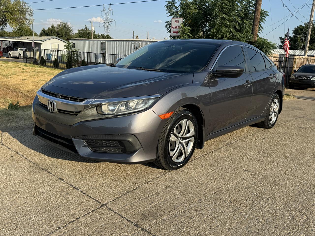 Honda Civic LX Sedan CVT 2016