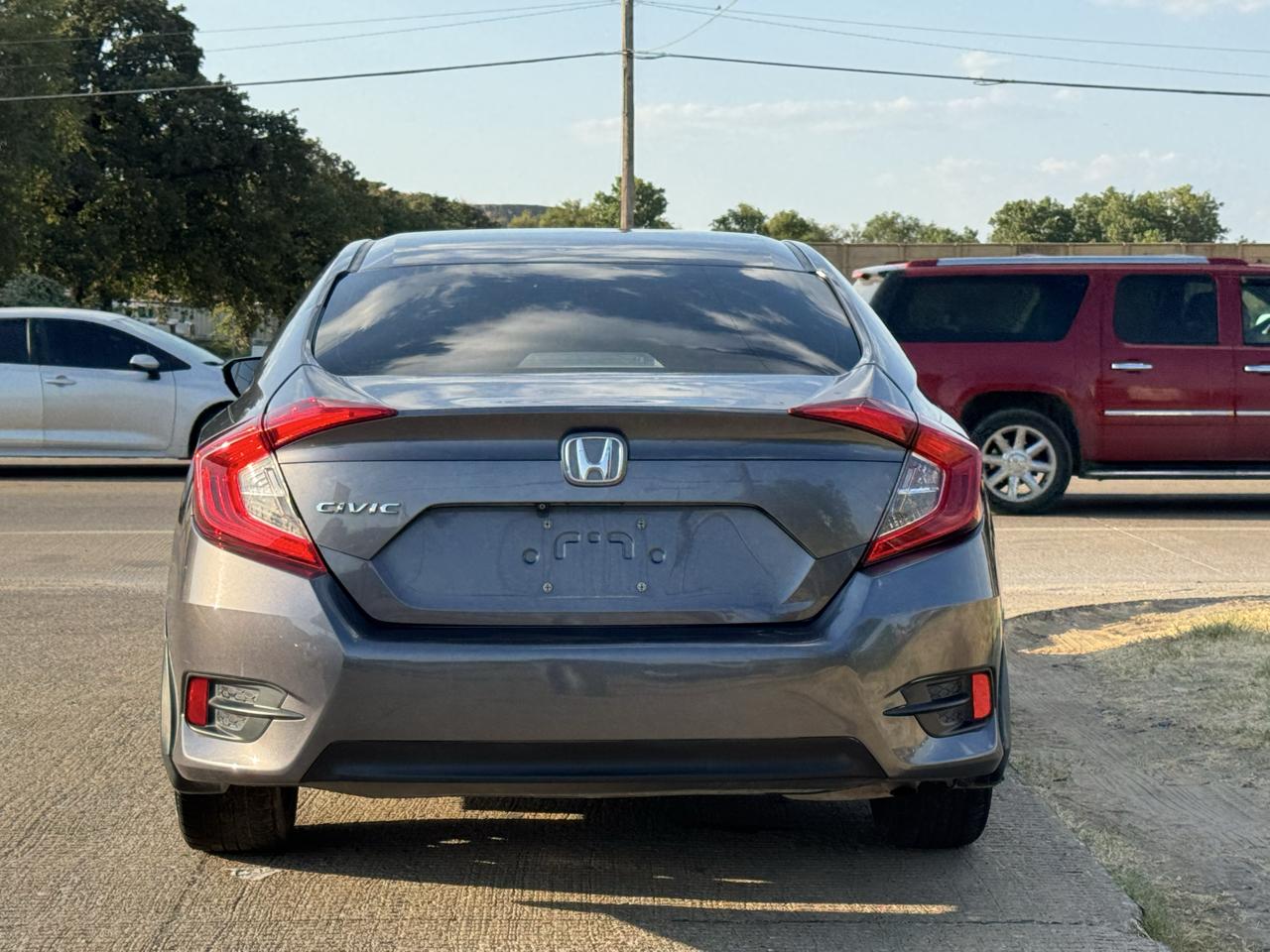 Honda Civic LX Sedan CVT 2016