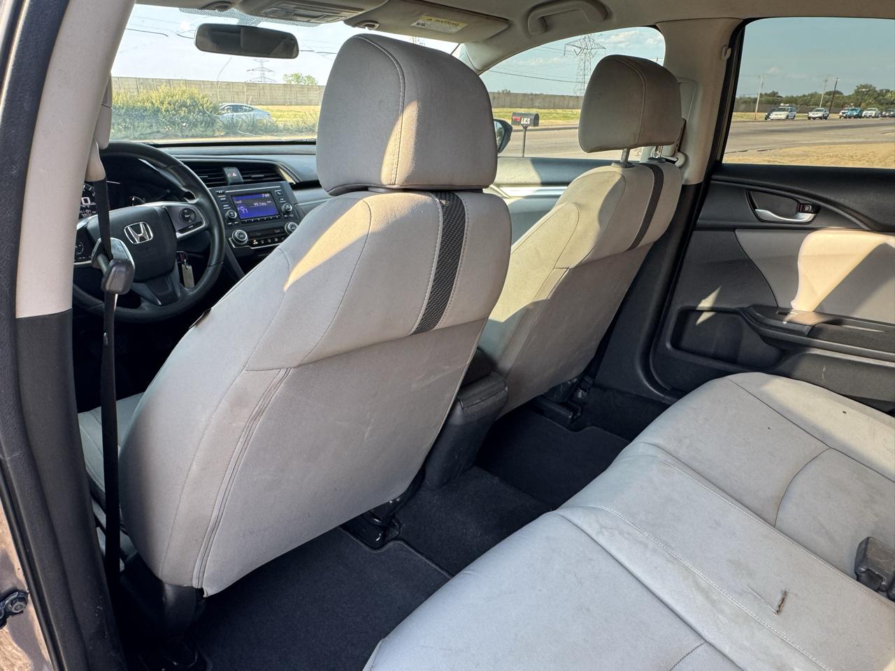 Honda Civic LX Sedan CVT 2016