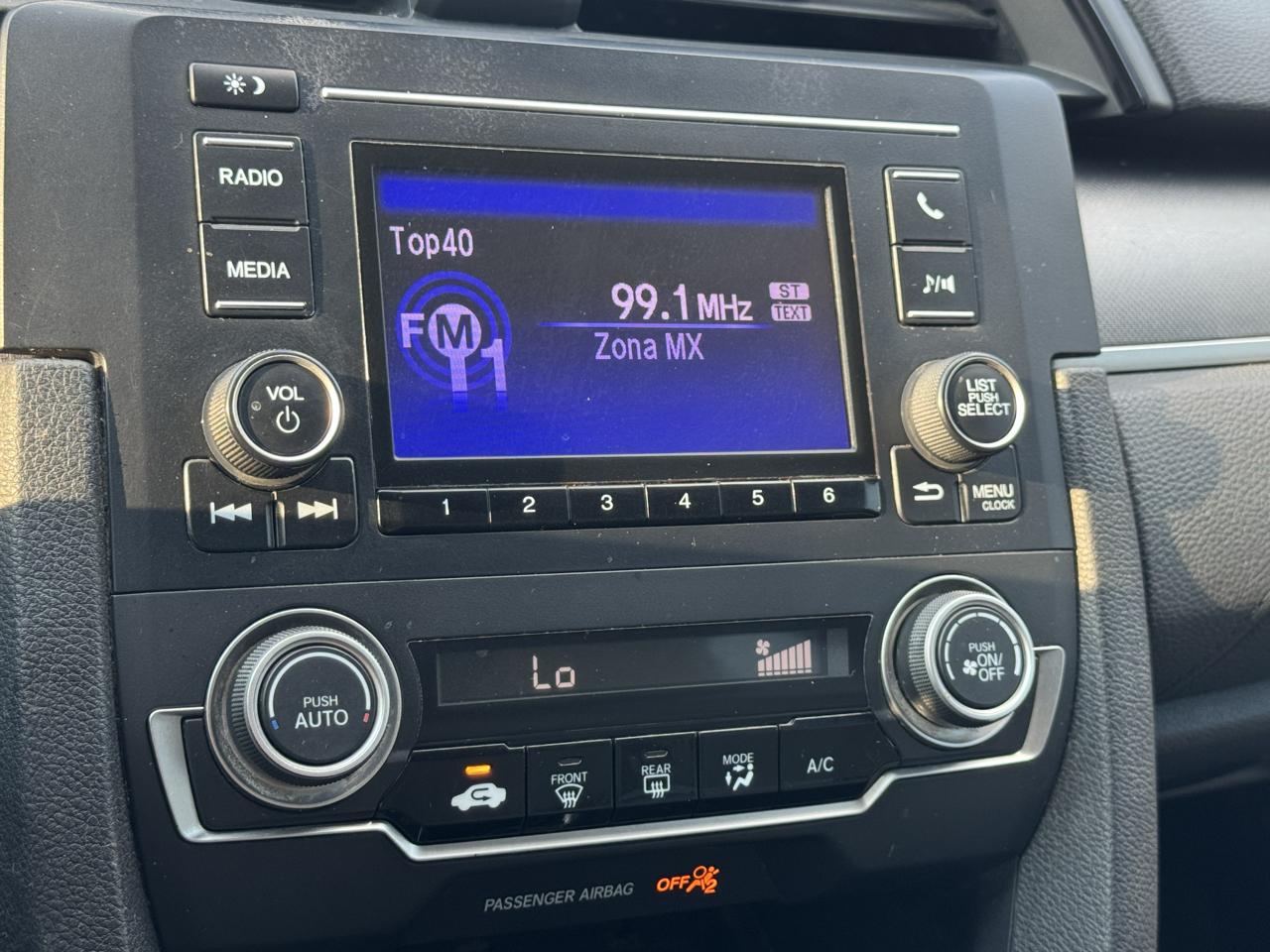 Honda Civic LX Sedan CVT 2016