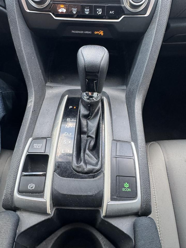 Honda Civic LX Sedan CVT 2016
