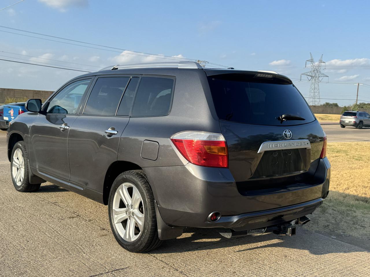 Toyota Highlander Limited 2WD 2010
