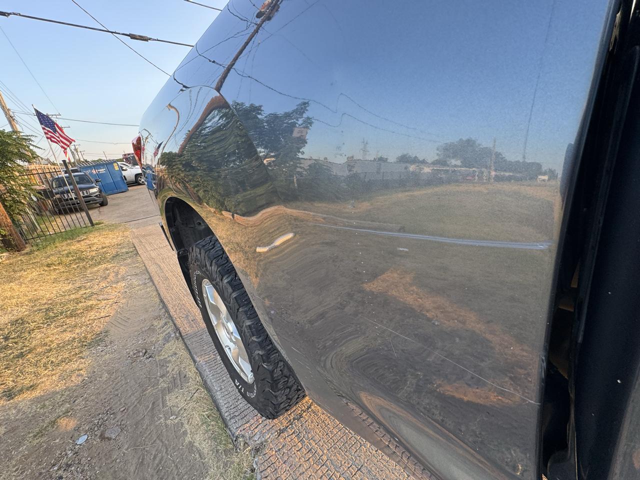 Toyota Tundra Tundra-Grade 5.7L Double Cab 2WD 2010