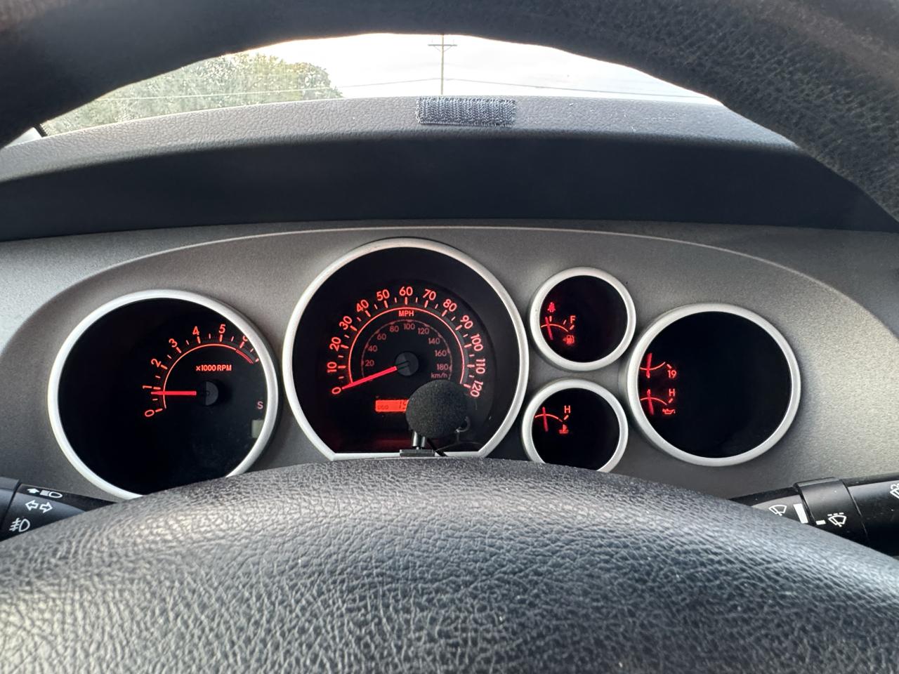 Toyota Tundra Tundra-Grade 5.7L Double Cab 2WD 2010