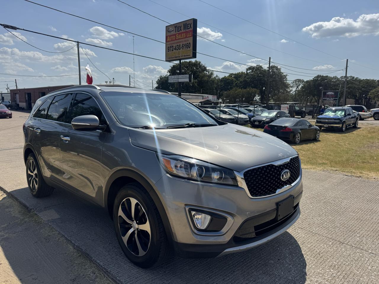 Kia Sorento EX V6 2WD 2016