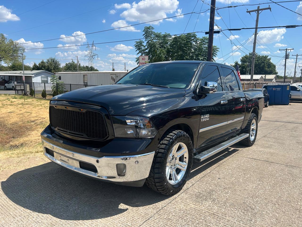 2018 RAM 1500 SLT Crew Cab SWB 2WD