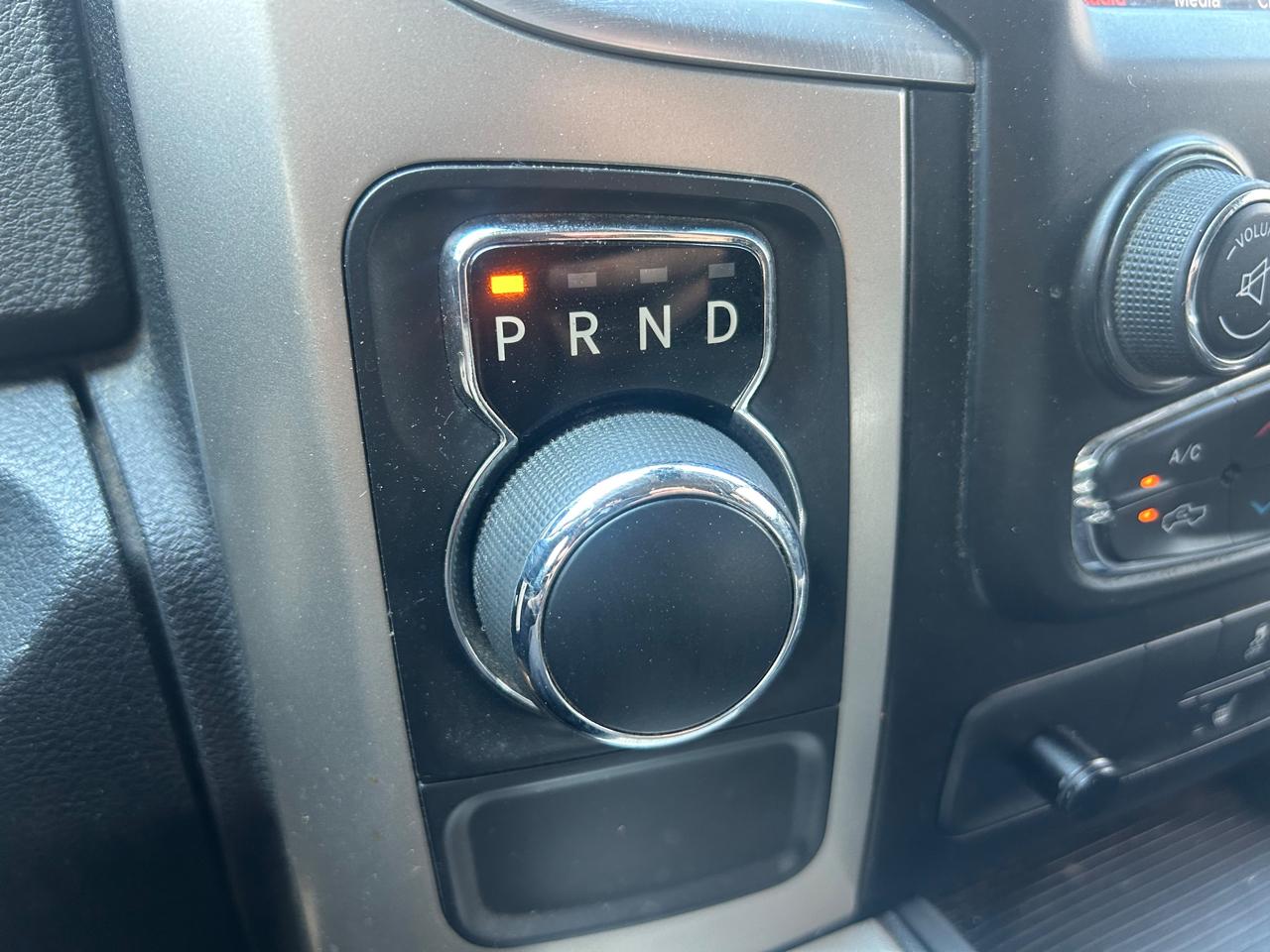 RAM 1500 SLT Crew Cab SWB 2WD 2018