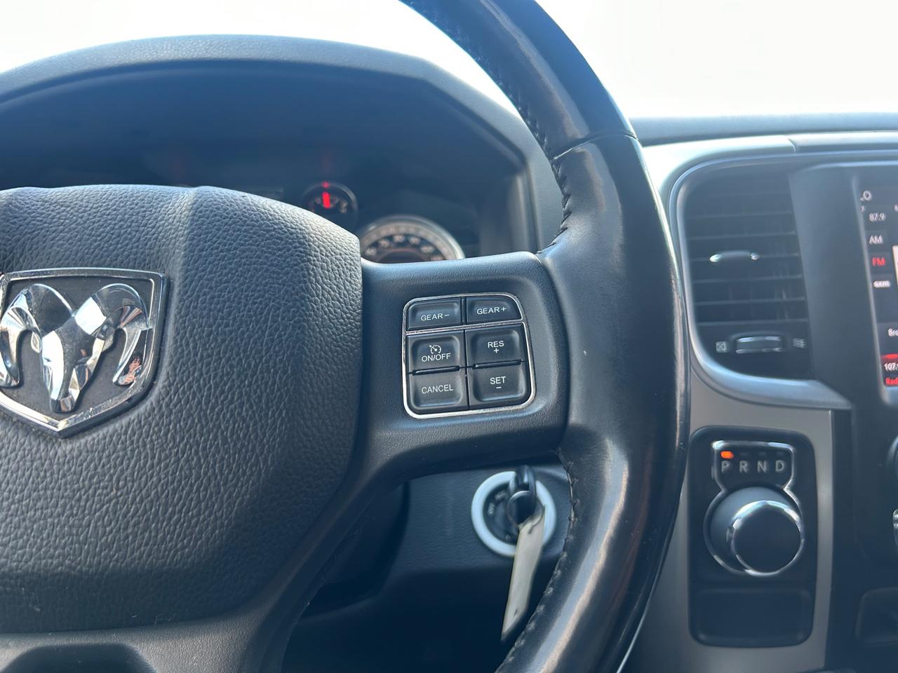 RAM 1500 SLT Crew Cab SWB 2WD 2018