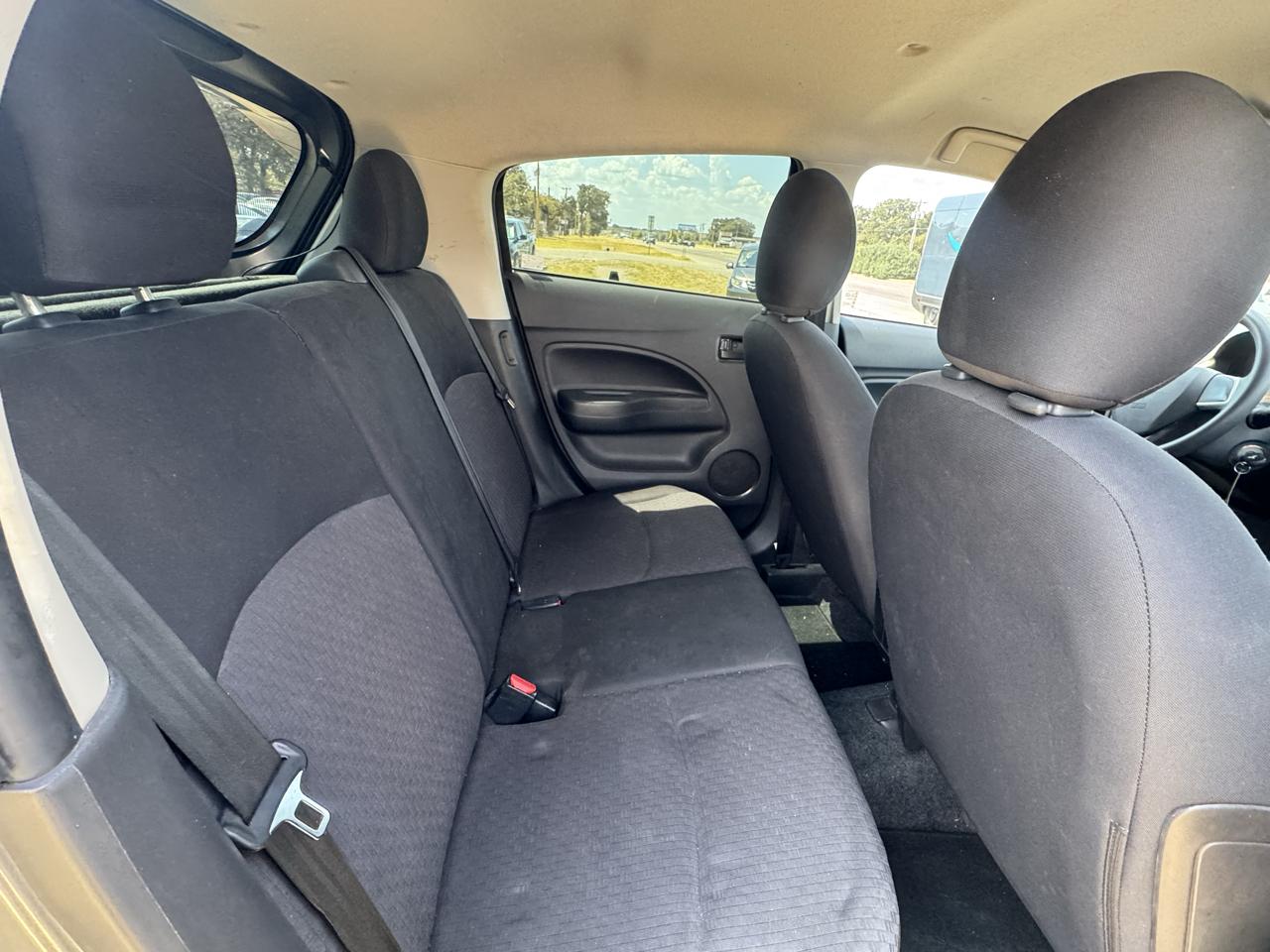 Mitsubishi Mirage ES CVT 2018