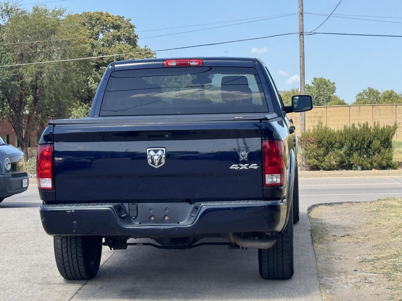 RAM 1500 Tradesman Crew Cab SWB 4WD 2014