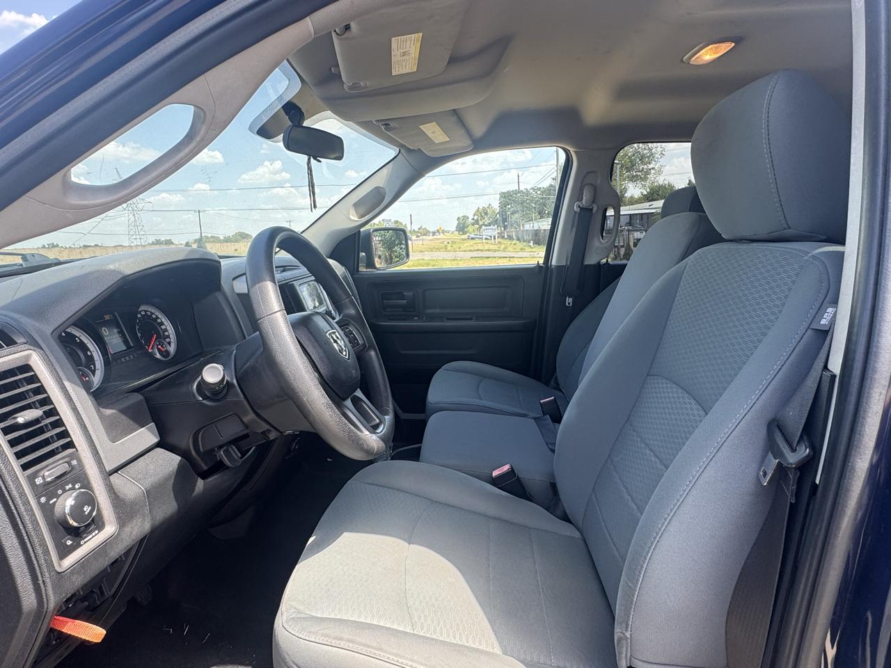 RAM 1500 Tradesman Crew Cab SWB 4WD 2014