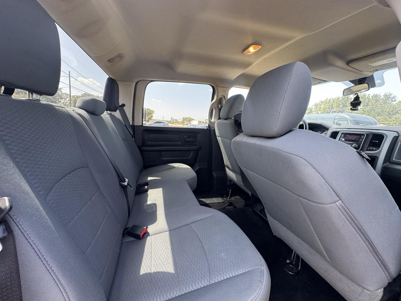 RAM 1500 Tradesman Crew Cab SWB 4WD 2014