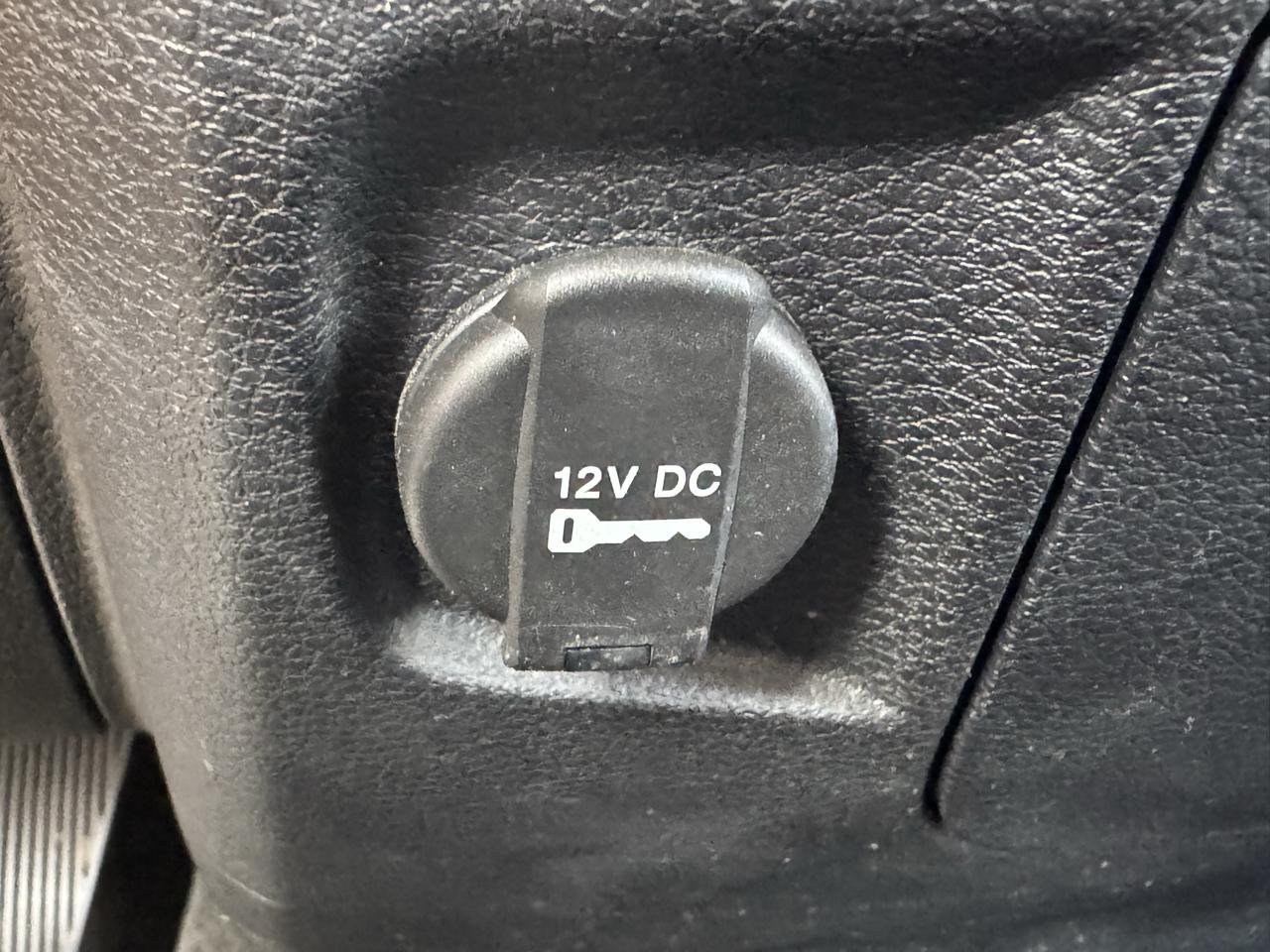 RAM 1500 Tradesman Crew Cab SWB 4WD 2014