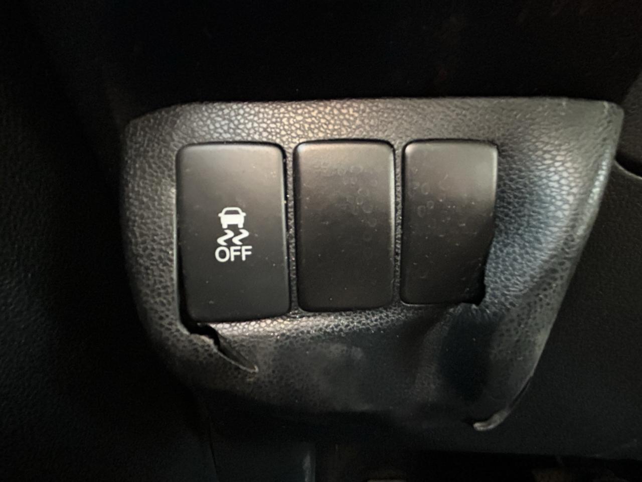 Honda Fit 5-Speed AT 2013