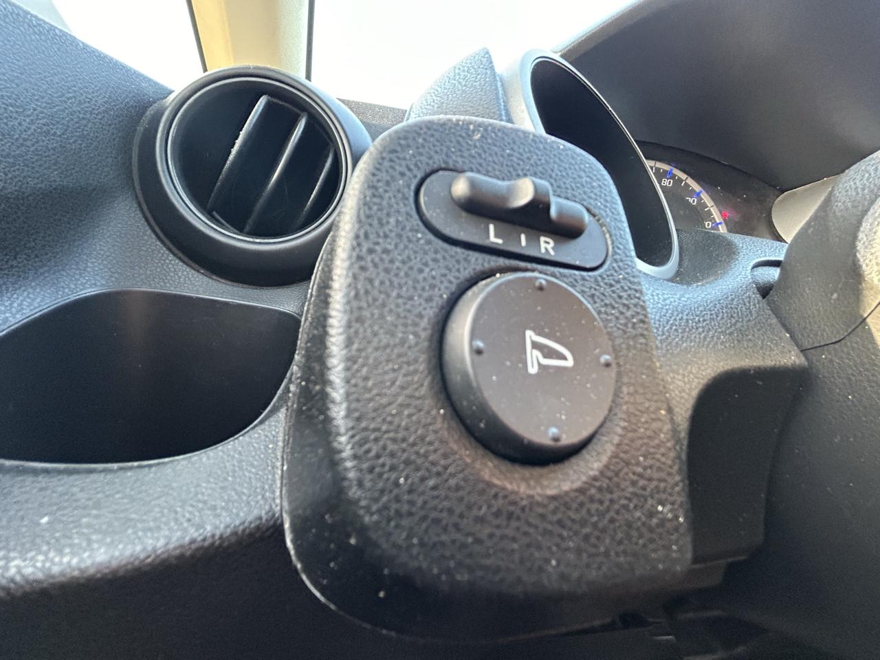 Honda Fit 5-Speed AT 2013
