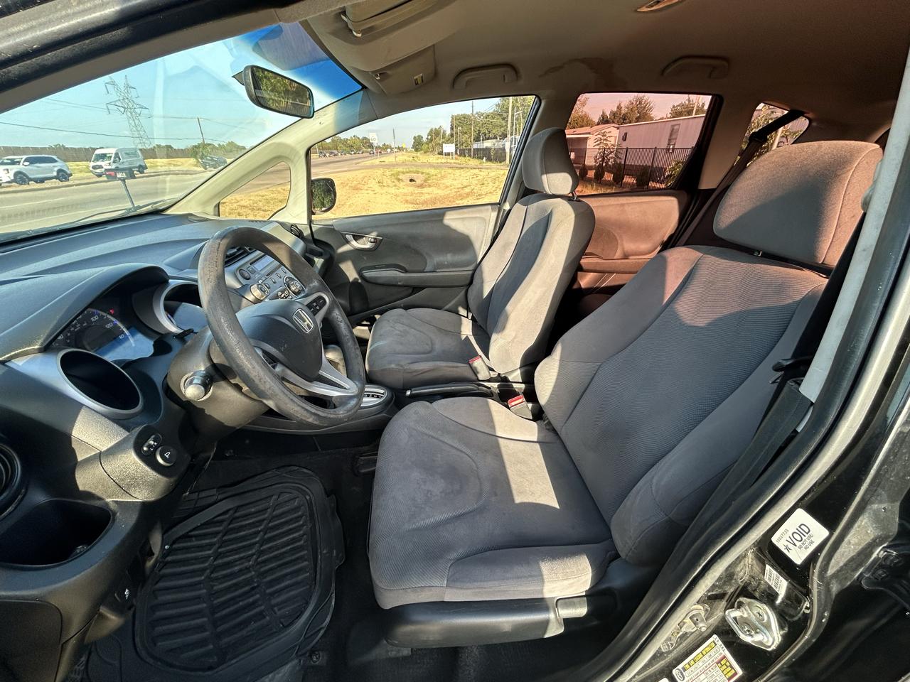 Honda Fit 5-Speed AT 2013