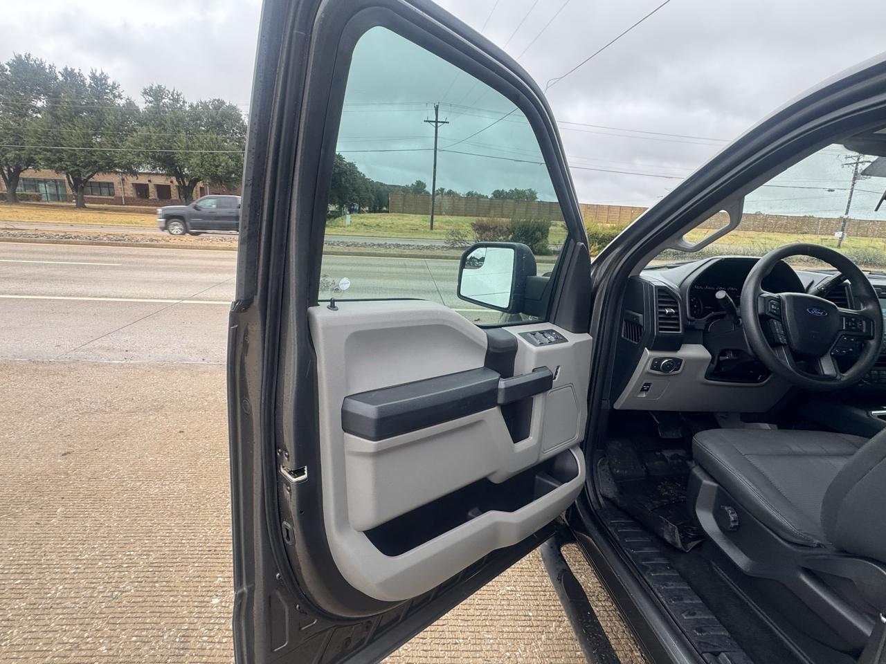 Ford F-150 XLT SuperCrew 5.5-ft. Bed 2WD 2018