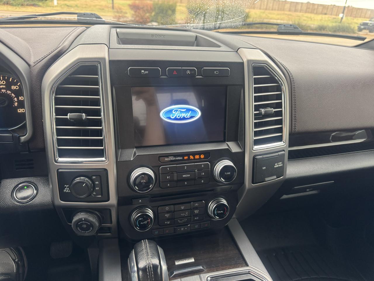 Ford F-150 Platinum SuperCrew 5.5-ft. Bed 4WD 2017