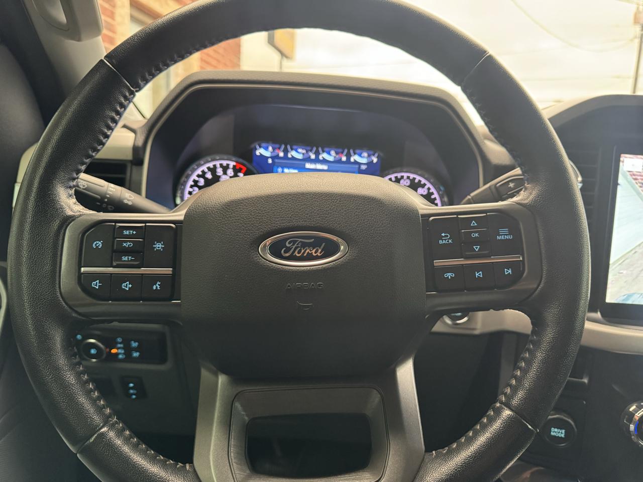 Ford F-150 Reg Cab 120" XLT 2021