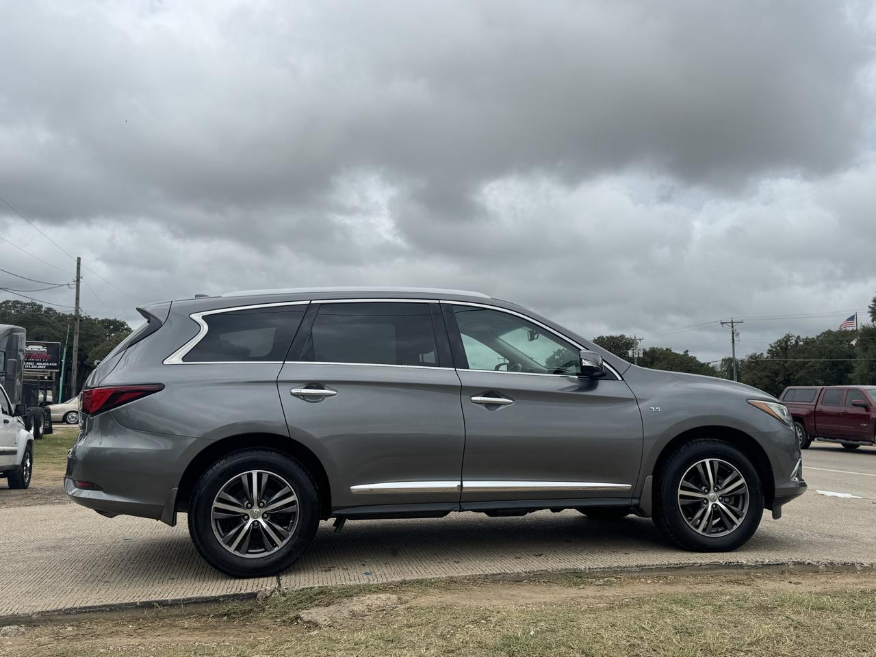 Infiniti QX60 Base AWD 2018