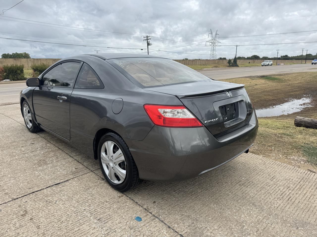 Honda Civic LX Coupe 5-Speed AT 2011